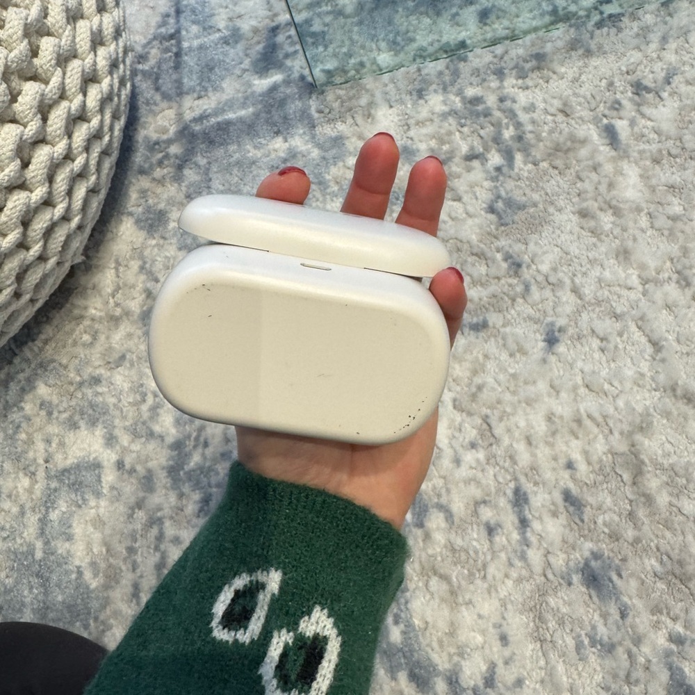 Bose quiet comfort earbuds - Picture 4 of 7